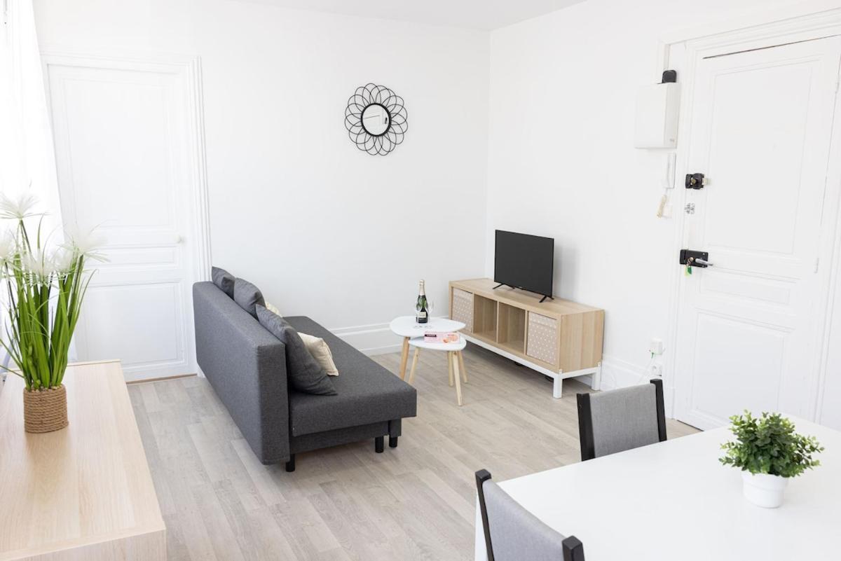 Le 29 - Emplacement Ideal Pour Ce T2 Épernay Buitenkant foto